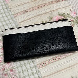 Fossil Black and White Clutch